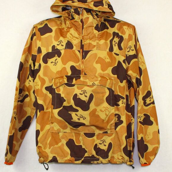 Rip N Dip Skateboard Nerm Camouflage Packable Jacket Mens Small